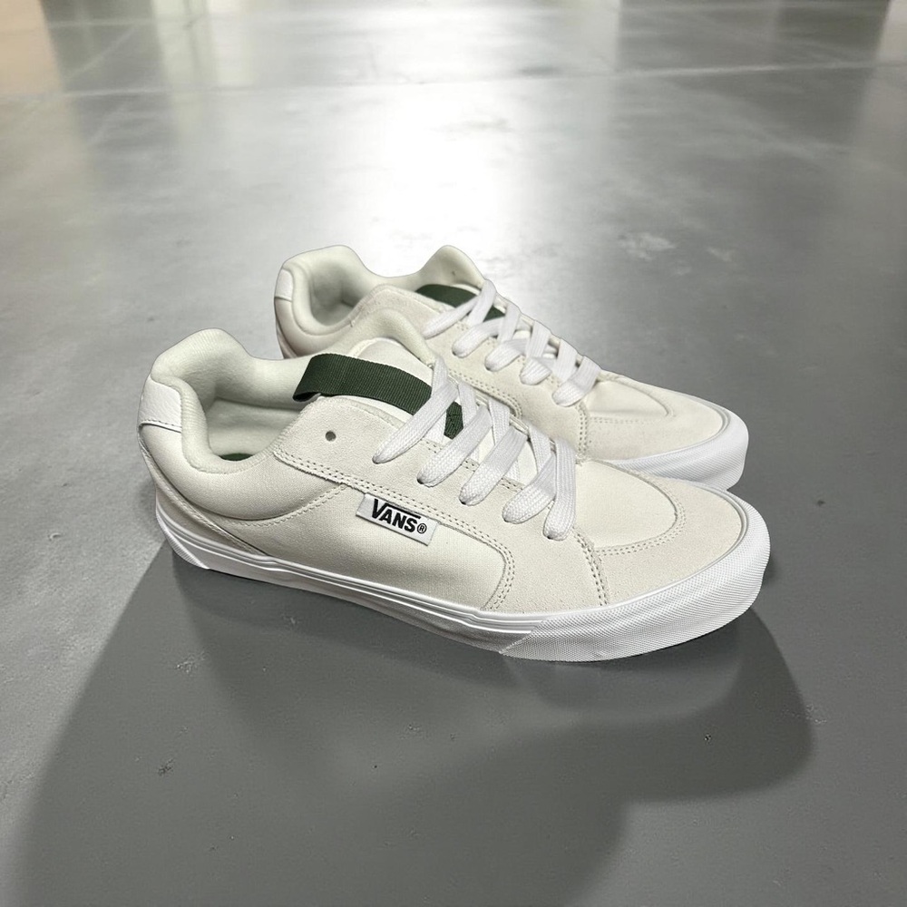 Vans Men's White and Green Sneakers